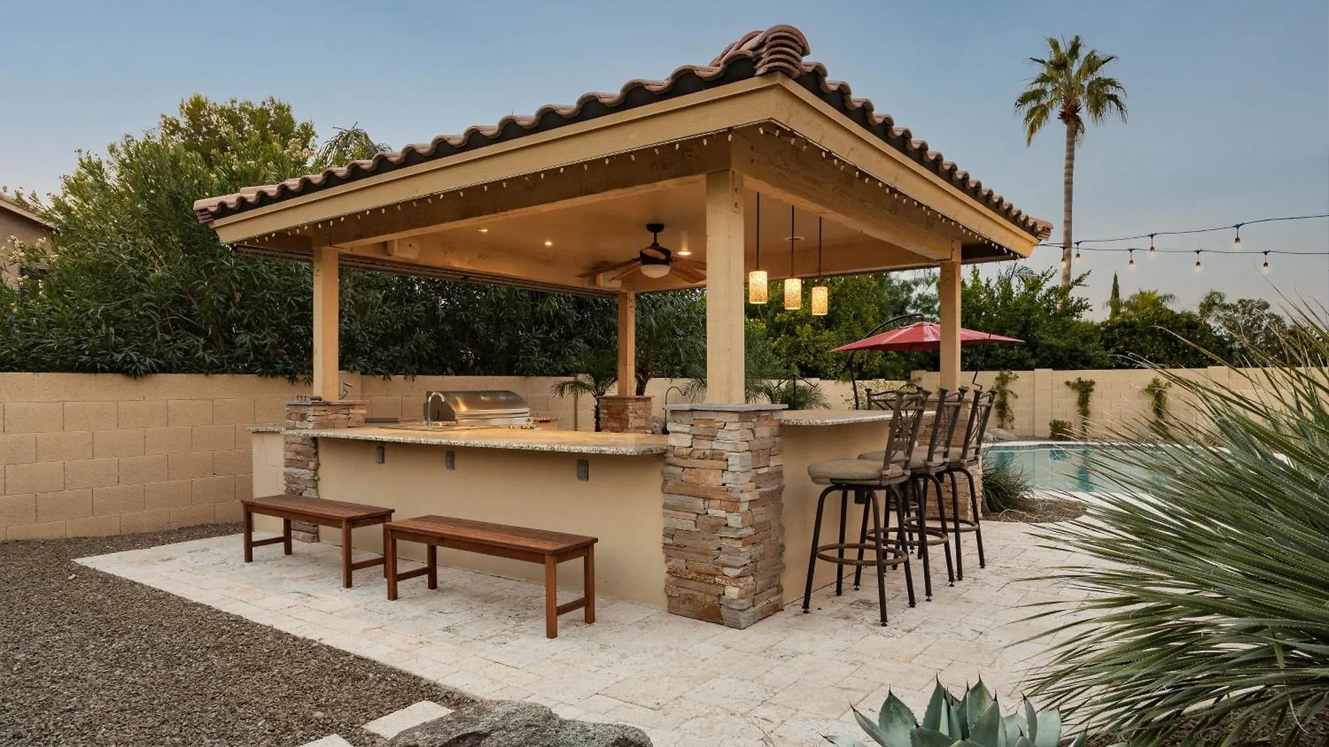 Arch Views Beautifully Designed Home With Swimming Pool Table And More Phoenix 0*,